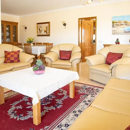 Villa Agapito - Sea View - Ac - By Bedzy *